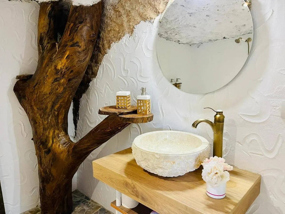 Arico Cave Experience Maday İspanya